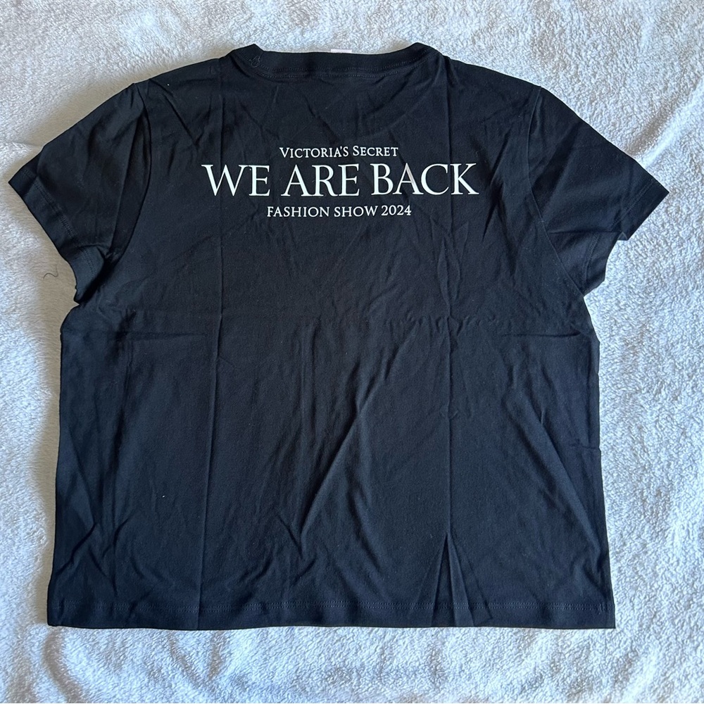 Victoria's Secret Fashion Show 2024 Cotton Tee in Black NWT - Picture 5 of 9